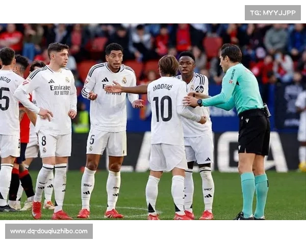 英超名哨奥利弗执法世俱杯皇马比赛引发裁判争议