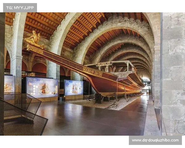 赫尔辛基旧港海事仓库改造为球迷文化中心打造全新体育综合体